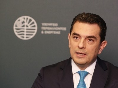 Άτακτη υποχώρηση Σκρέκα για τις περιοχές Natura στο νομοσχέδιο